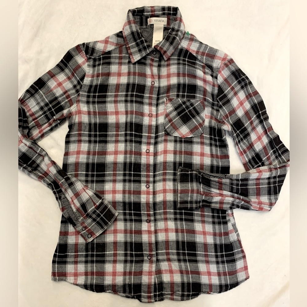 Nevada tops reversible